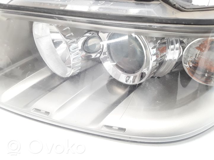 Saab 9-7X Lampa przednia 6002TA0049