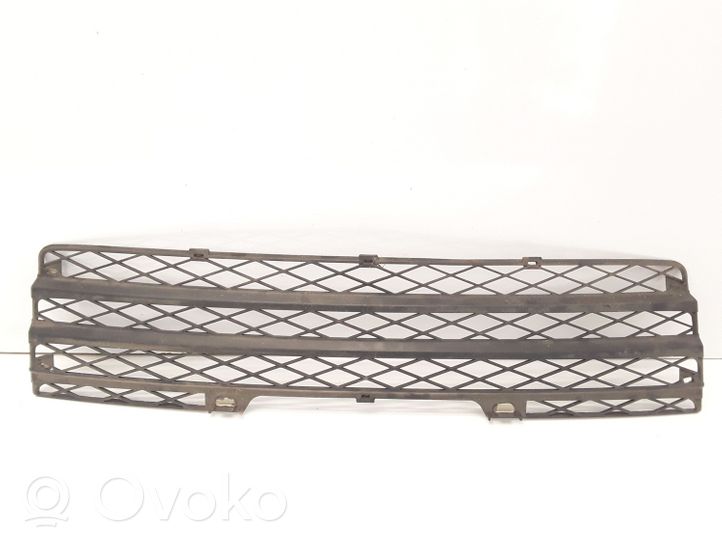 Toyota Yaris Verso Grille calandre supérieure de pare-chocs avant 5311252040