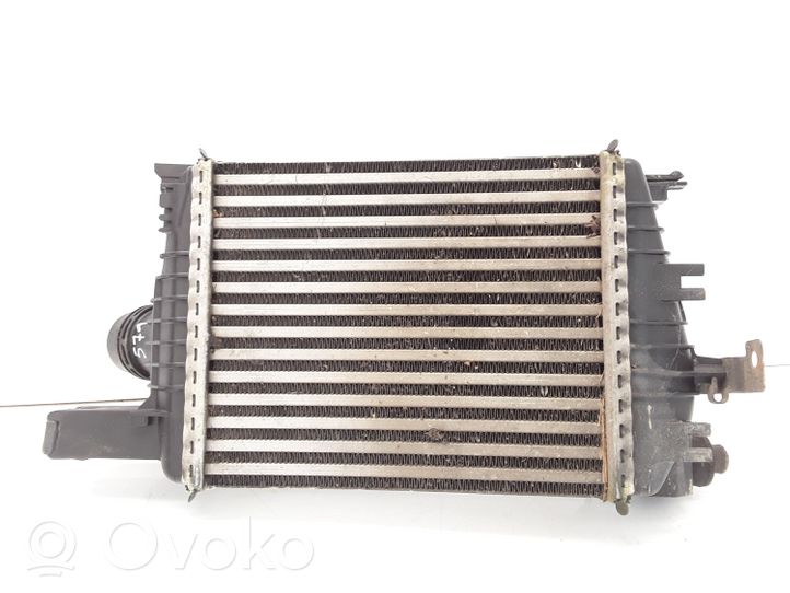 Renault Captur Chłodnica powietrza doładowującego / Intercooler 144961381R