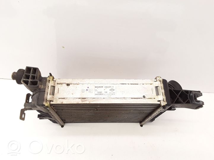 Renault Captur Chłodnica powietrza doładowującego / Intercooler 144961381R