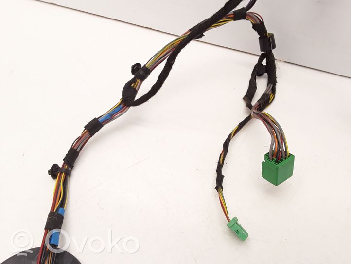 Land Rover Discovery 3 - LR3 Cableado de puerta trasera 8H2214633CA