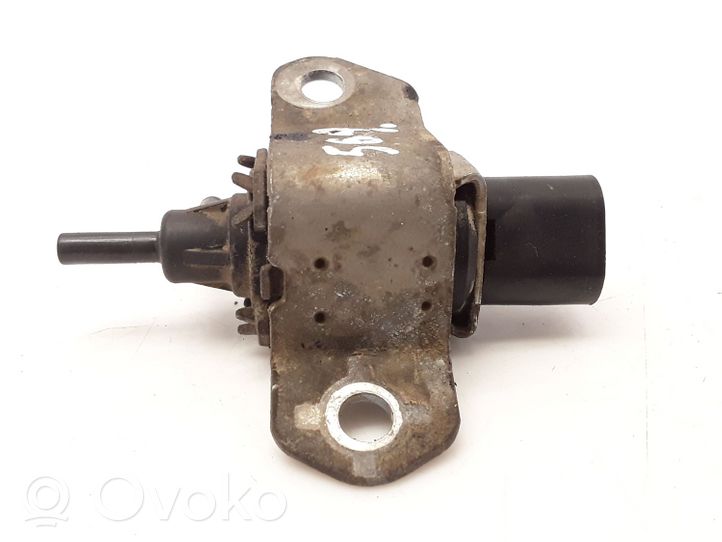 Ford Maverick Vacuum valve 3S4G9J559AB