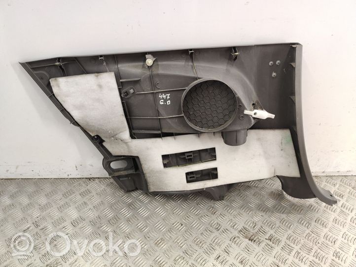 Toyota Celica T230 Apmušimas galinių durų (obšifke) 