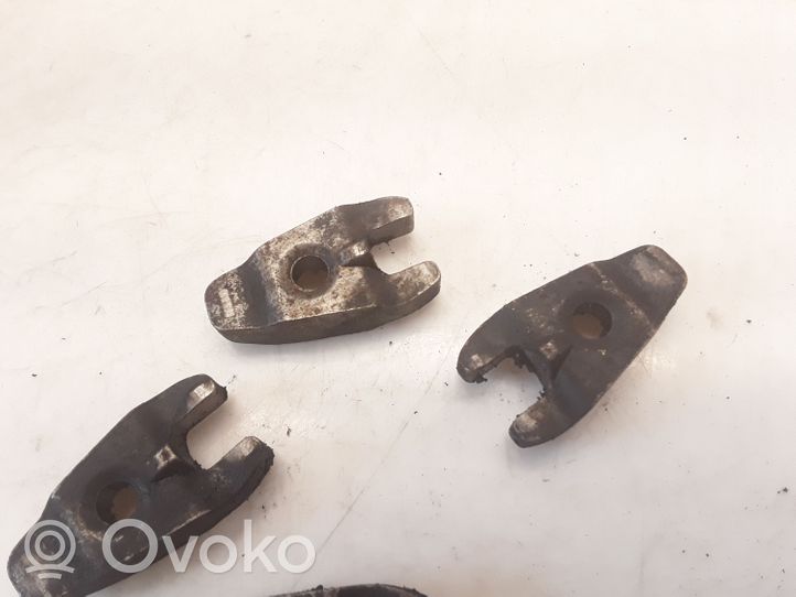 Peugeot 307 Fuel Injector clamp holder 