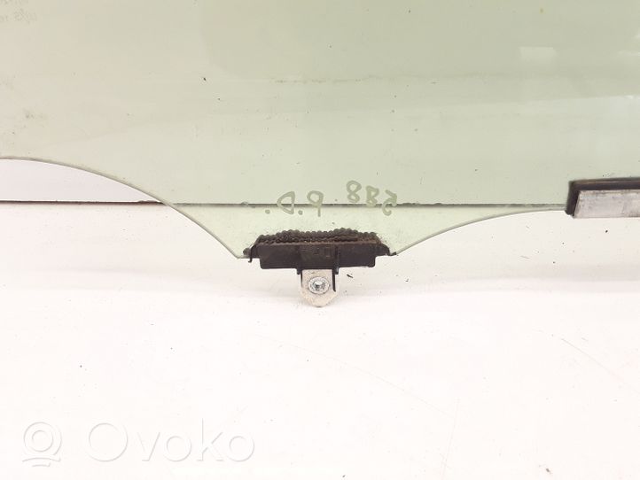 Toyota RAV 4 (XA40) Front door window glass four-door 43R00034