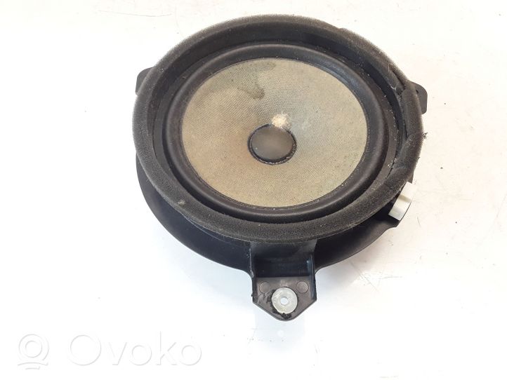 Toyota RAV 4 (XA40) Garsiakalbis (-iai) priekinėse duryse 8616052330