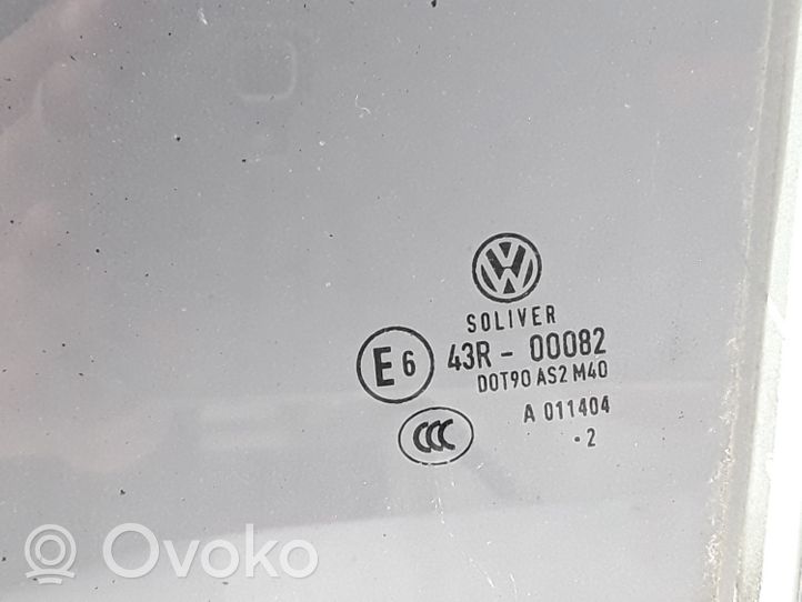 Volkswagen PASSAT B7 Rear door window glass 43R00082