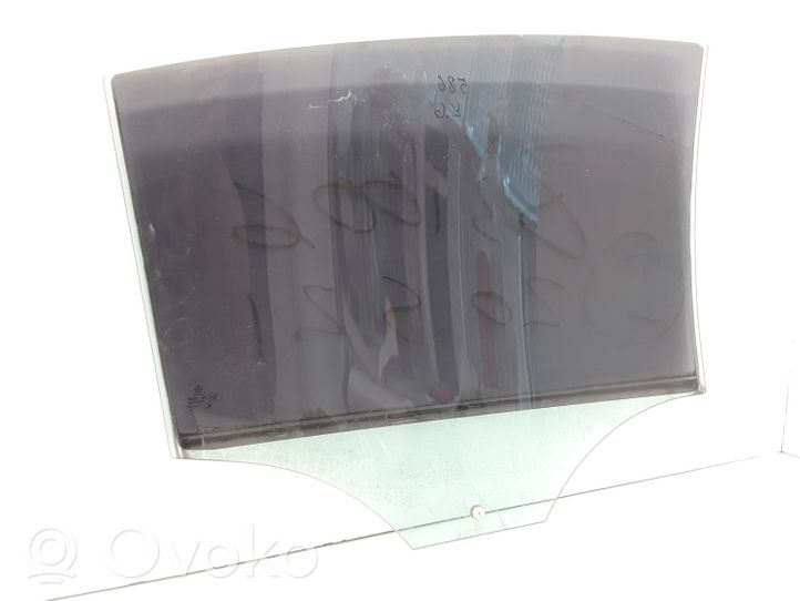 Volkswagen PASSAT B7 Rear door window glass 43R00082