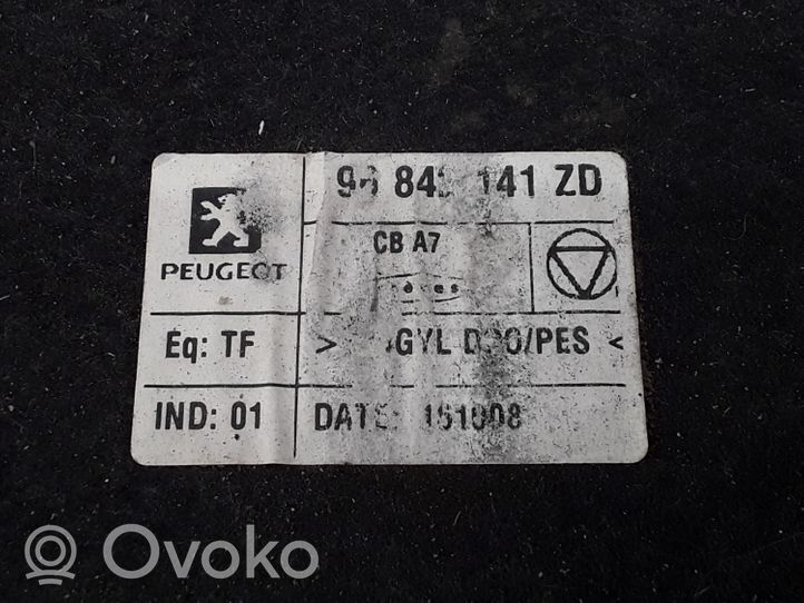 Peugeot 1007 Tavaratilan pohjan tekstiilimatto 96842141ZD
