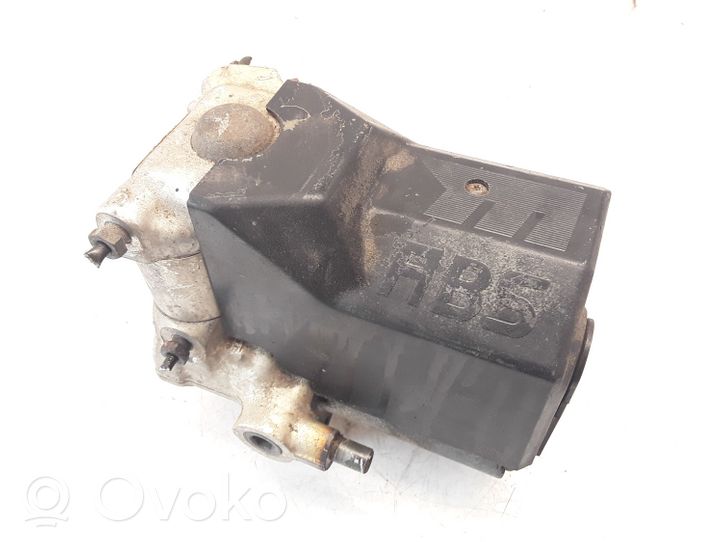 Mercedes-Benz E W124 Pompe ABS 0265200043