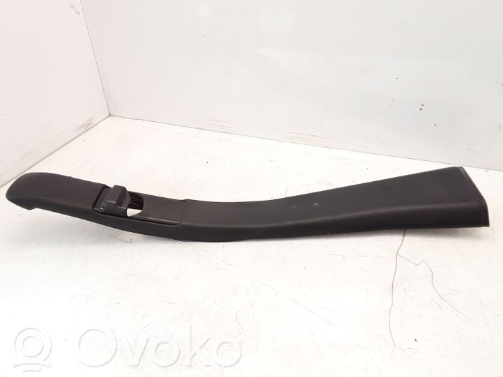 1246923589 Mercedes-Benz E W124 Verkleidung oben B-Säule, 109.99 