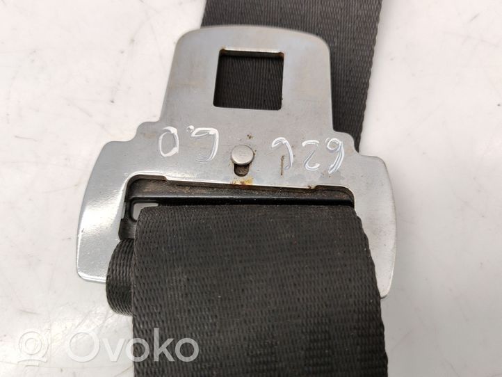 Volkswagen Polo II 86C 2F Rear seatbelt 