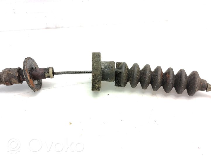 Volkswagen Polo II 86C 2F Cable d'embrayage 