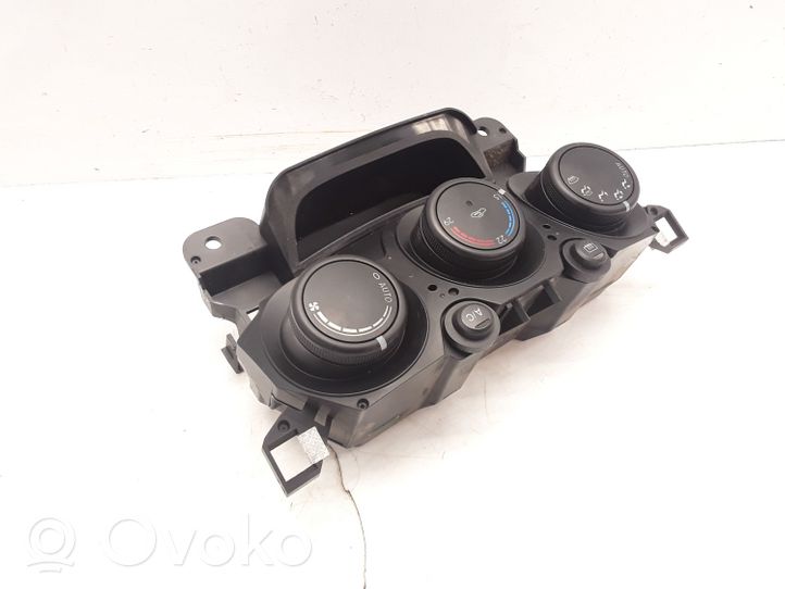 Mazda 2 Ilmastoinnin ohjainlaite DF7961190E