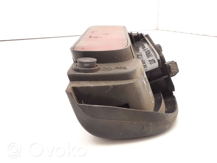 Citroen Berlingo Troisième feu stop 7R02569