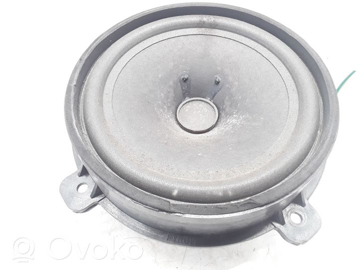 Chevrolet Captiva Rear door speaker 96673537