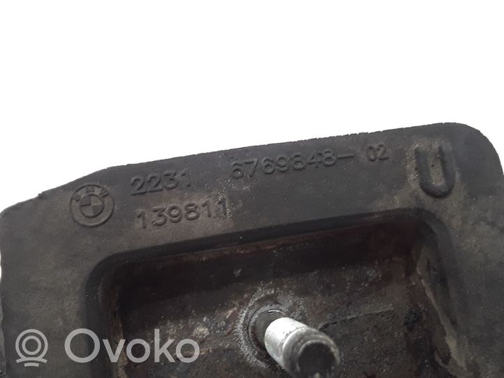 BMW 5 E60 E61 Pagalvė pavarų dėžės 22316769848