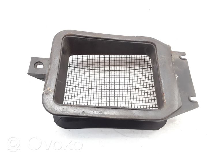 Volkswagen Golf II Cabin air micro filter cap 191819098A