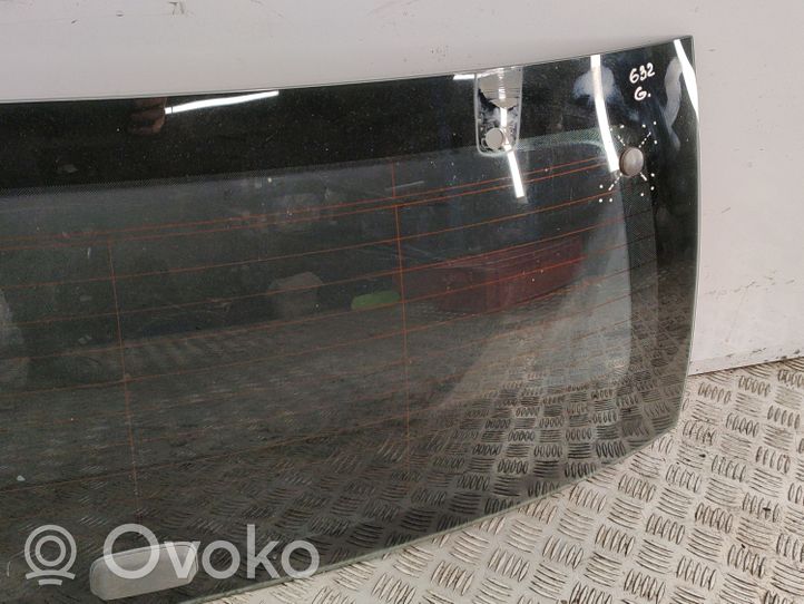 Chevrolet Captiva Rear windscreen/windshield window 43R000384