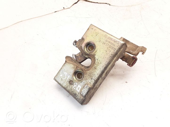 Audi 80 90 B2 Serrure de porte avant 813837016B