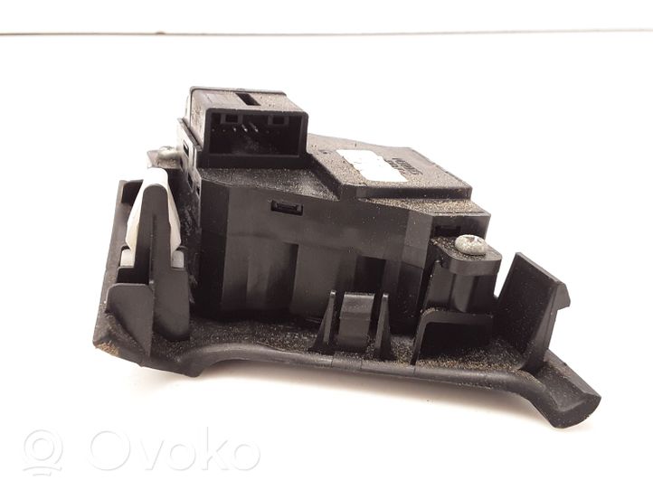 Honda Accord Interruptor de memoria del asiento M38025