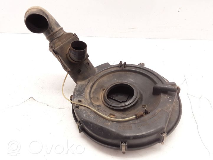 Audi 80 90 B2 Scatola del filtro dell’aria 026129607D