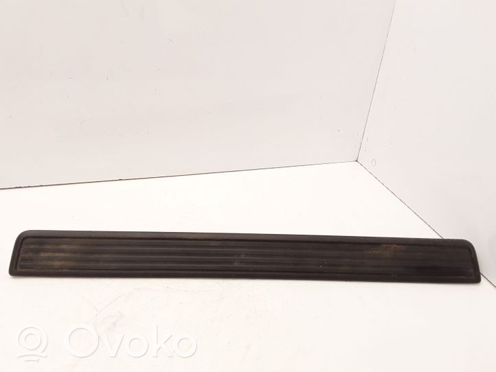 Honda Accord Priekšējā sliekšņa dekoratīvā apdare (iekšējā) 84252TL0003020