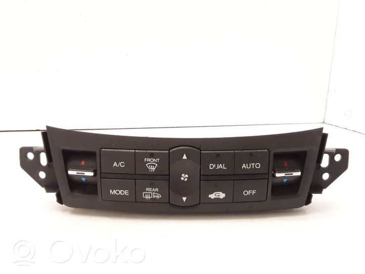 Honda Accord Panel klimatyzacji XP09