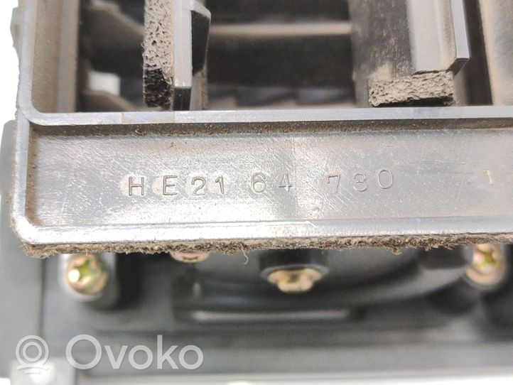 Mazda 929 Copertura griglia di ventilazione laterale cruscotto HE2164730