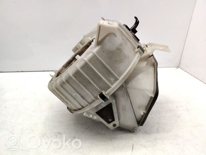 Mazda 929 Interior heater climate box assembly housing HE2261140