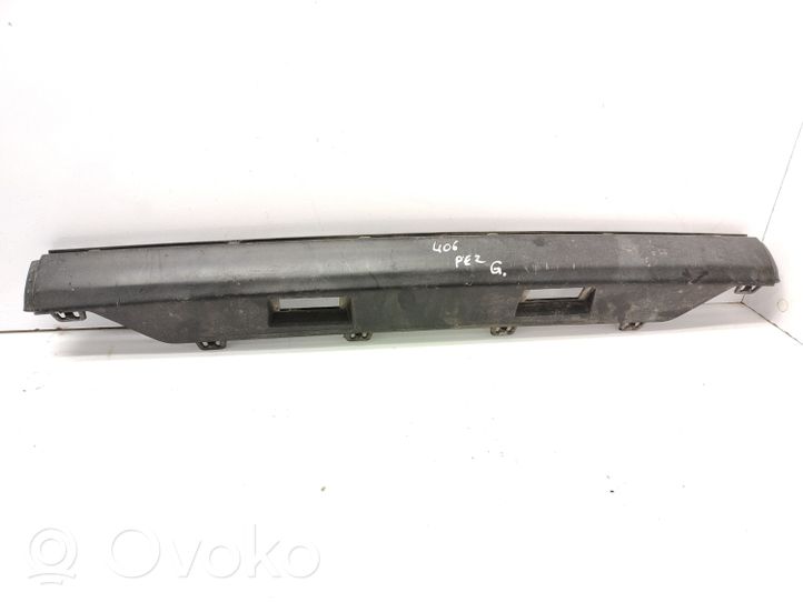 Peugeot 406 Dekoratīvās aizmugurē bampera ulikas 9630406477