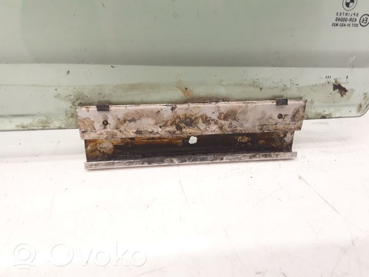 BMW 3 E36 Vitre de fenêtre porte avant (4 portes) 43R00049