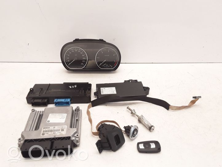 BMW 1 E81 E87 Komputer / Sterownik ECU i komplet kluczy 0281013537