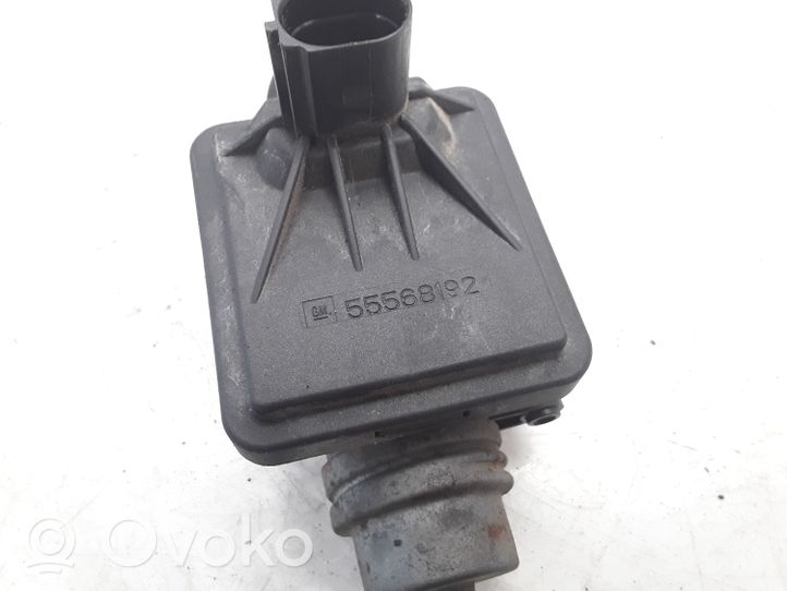 Opel Corsa D Intake manifold valve actuator/motor 55568192