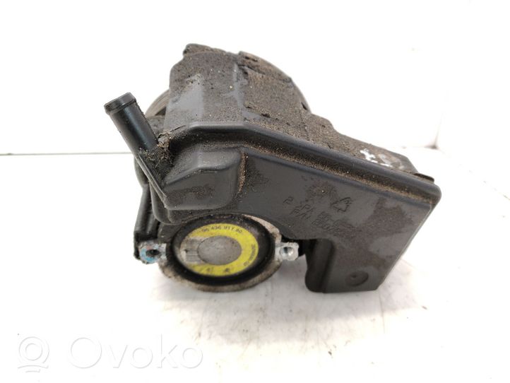 Citroen Xsara Picasso Ohjaustehostimen pumppu 9643691180