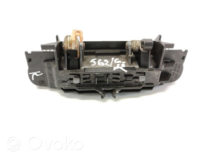 Audi A6 S6 C5 4B Takaoven ulkokahva 4B0839885