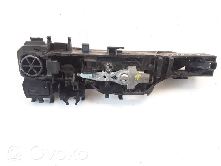 Renault Megane II Takaoven ulkokahva 8200028463