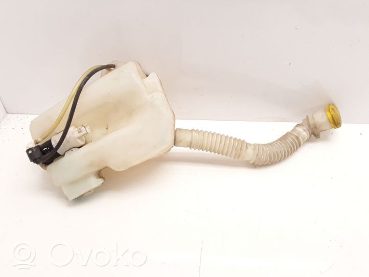 Renault Megane II Windshield washer fluid reservoir/tank 8200104705D