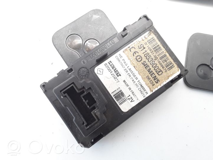 Renault Megane II Komputer / Sterownik ECU i komplet kluczy 8200399038