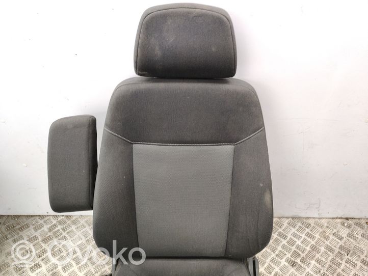 Opel Zafira B Front driver seat 