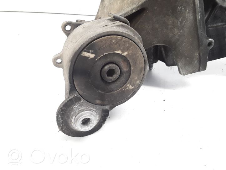 Opel Zafira B Support pompe injection à carburant 55187918