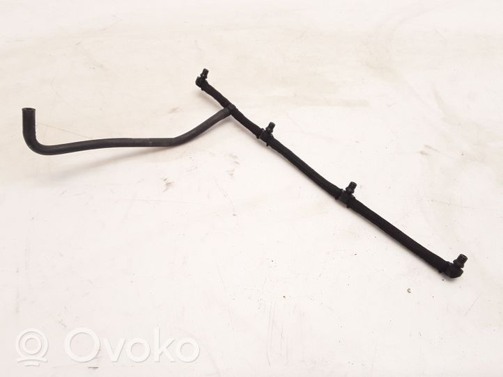 Opel Zafira B Fuel return line/hose 