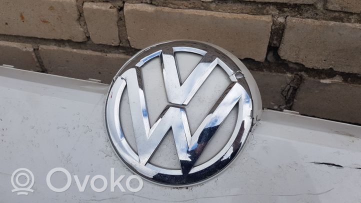 Volkswagen Up Zderzak przedni VG05037VA