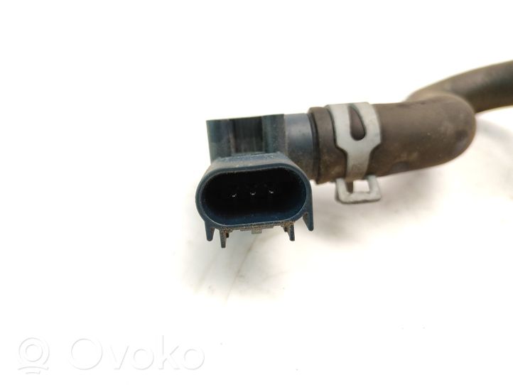 Opel Astra J Vacuum valve 0265005321