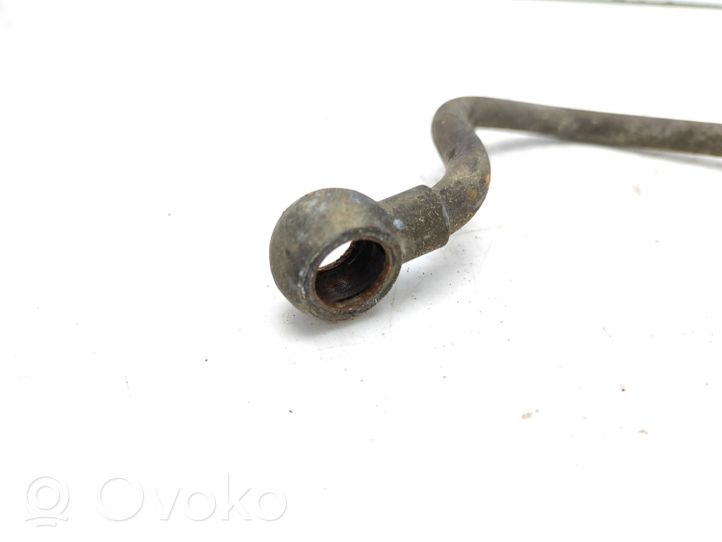 Volkswagen Golf II Coolant pipe/hose 