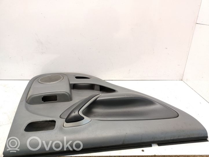 Toyota RAV 4 (XA20) Takaoven verhoilu 204030174