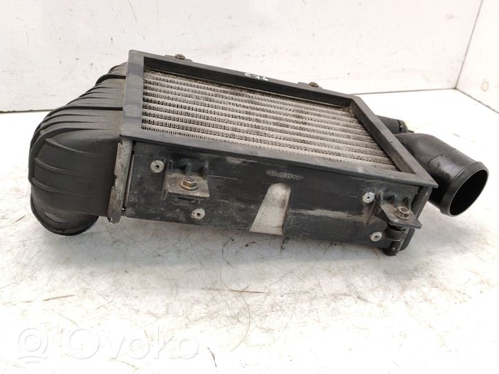 Volkswagen Transporter - Caravelle T4 Radiador intercooler 701145805A