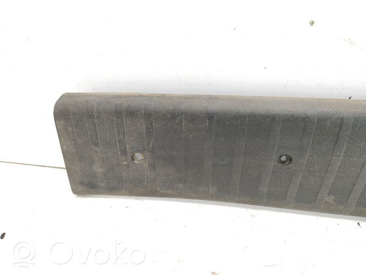 Volkswagen Transporter - Caravelle T4 Trunk/boot sill cover protection 705863487A