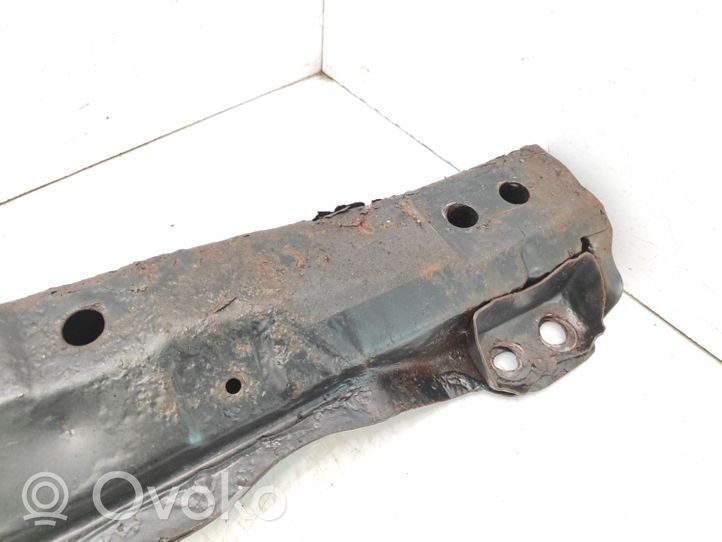 Toyota RAV 4 (XA30) Traverse inférieur support de radiateur 