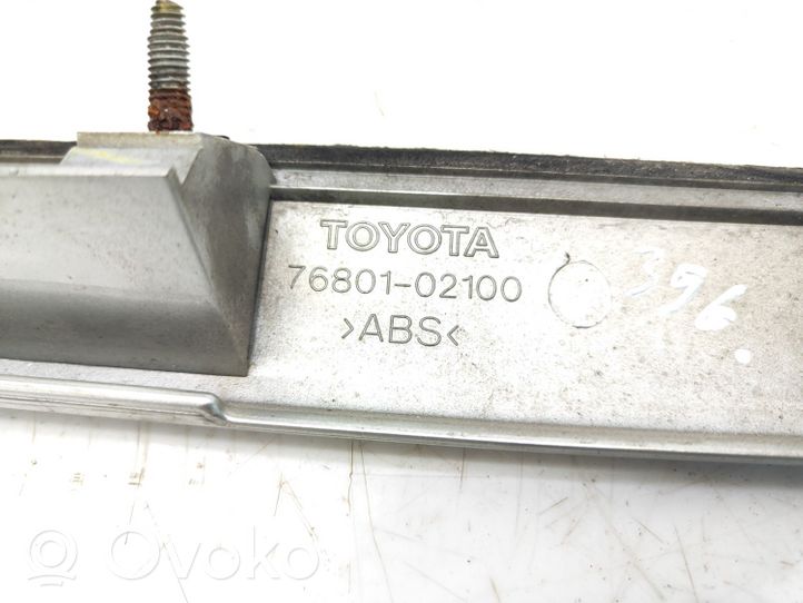 Toyota Corolla E120 E130 Takaluukun rekisterikilven valon palkki 7680102100